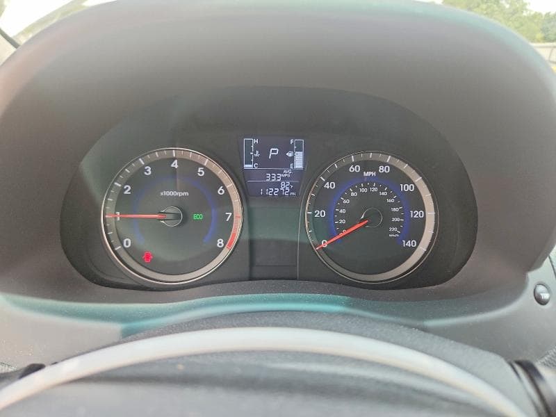 2017 HYUNDAI ACCENT SE 9