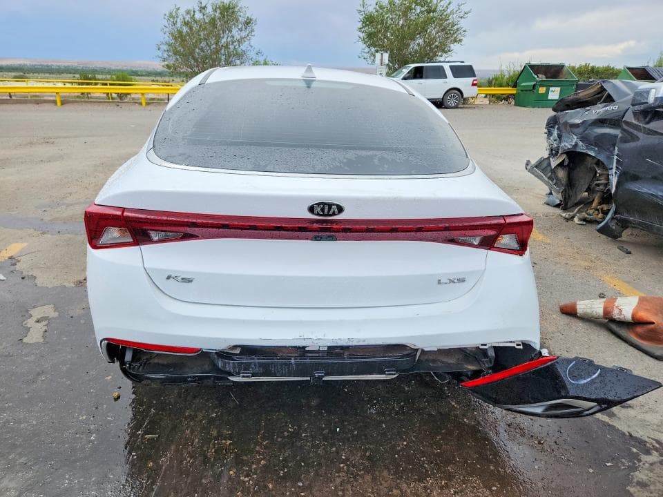 2021 KIA K5 LXS 6