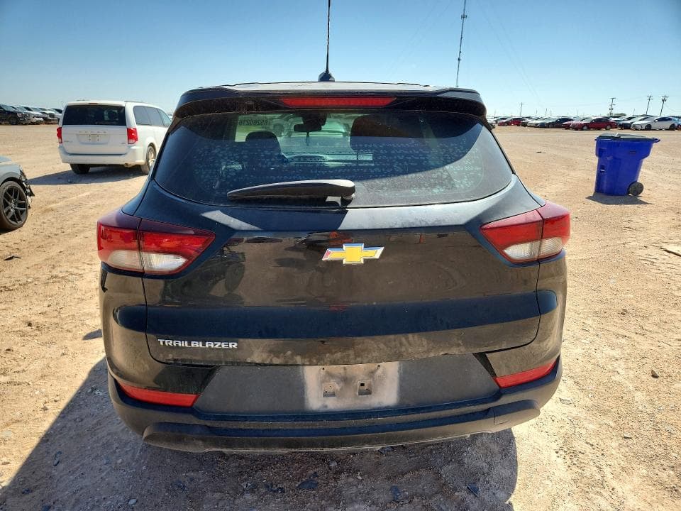 2021 CHEVROLET TRAILBLAZER LS 6