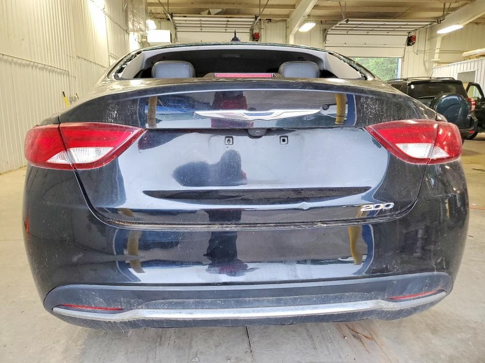 2017 CHRYSLER 200 LIMITED 6