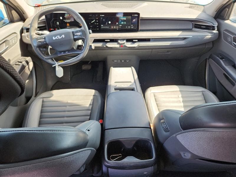 2026 KIA EV9 LAND 8