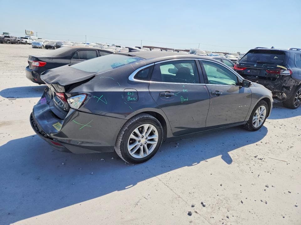 2017 CHEVROLET MALIBU LT 3