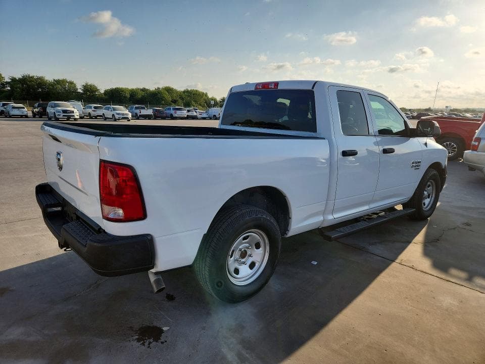 2022 RAM 1500 CLASSIC TRADESMAN 3