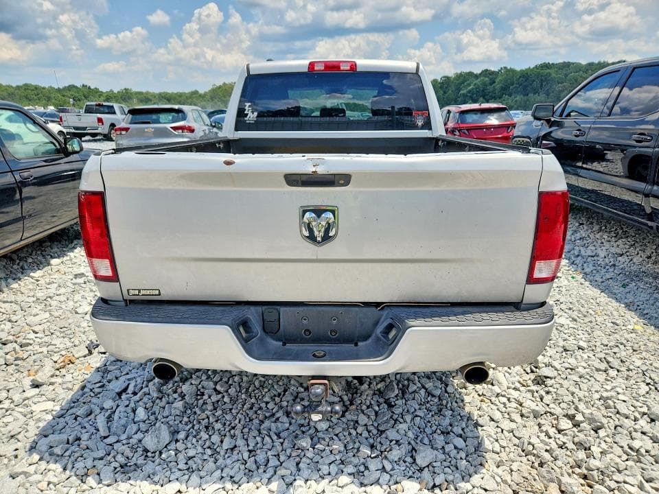 2017 RAM 1500 ST 6