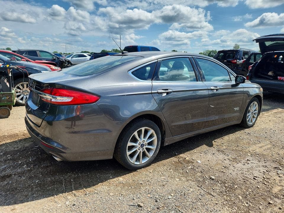 2017 FORD FUSION SE PHEV 3