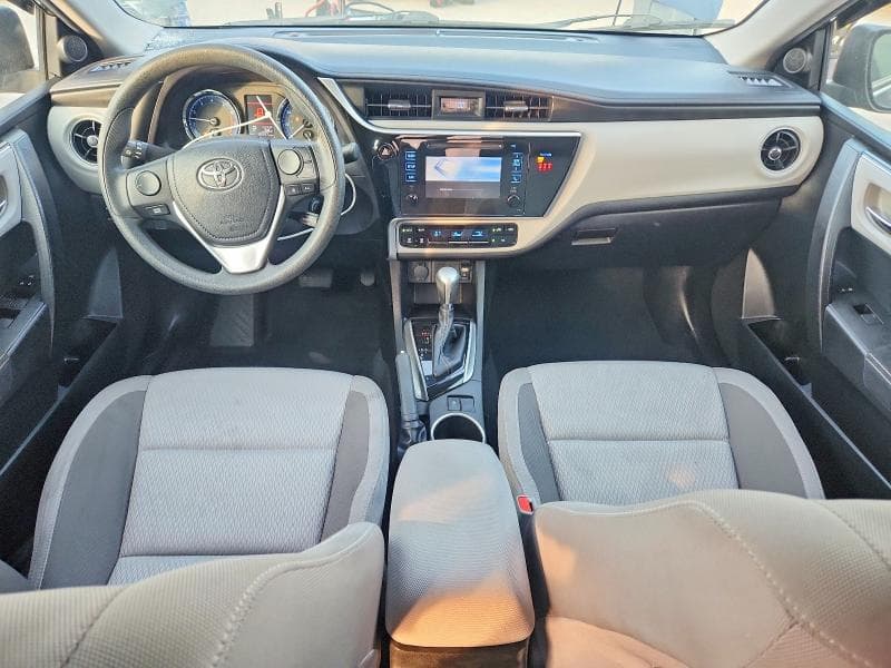 2018 TOYOTA COROLLA LE 8