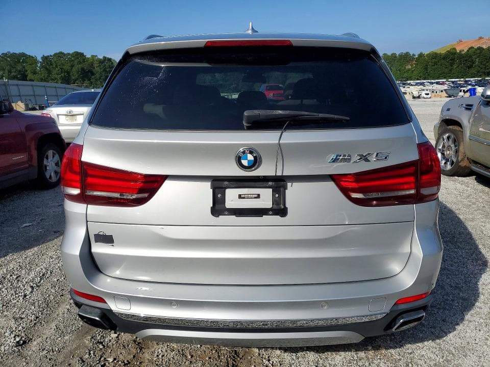 2017 BMW X5 XDR40E 6