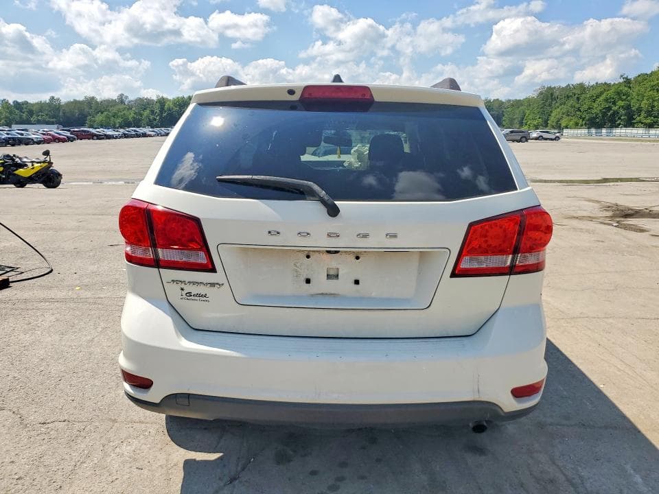 2019 DODGE JOURNEY SE 6