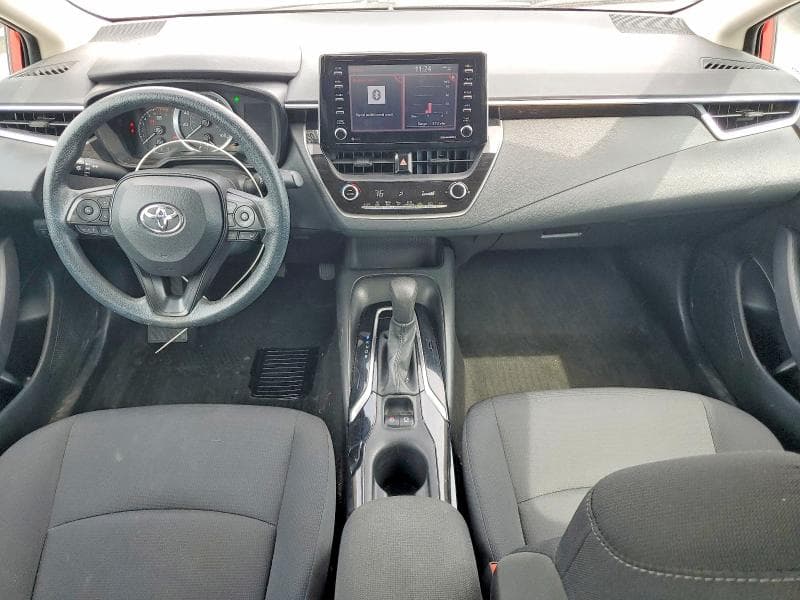 2021 TOYOTA COROLLA LE 8