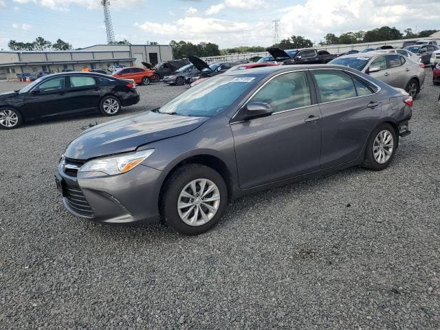 2017 TOYOTA CAMRY LE - 1