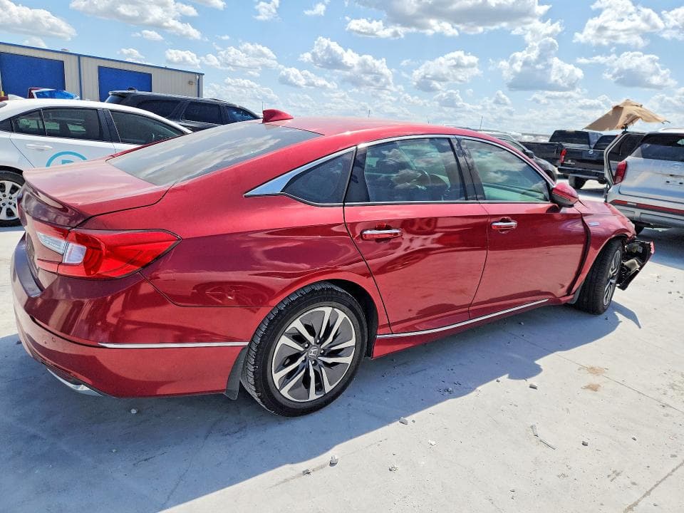 2018 HONDA ACCORD TOURING HYBRID 3