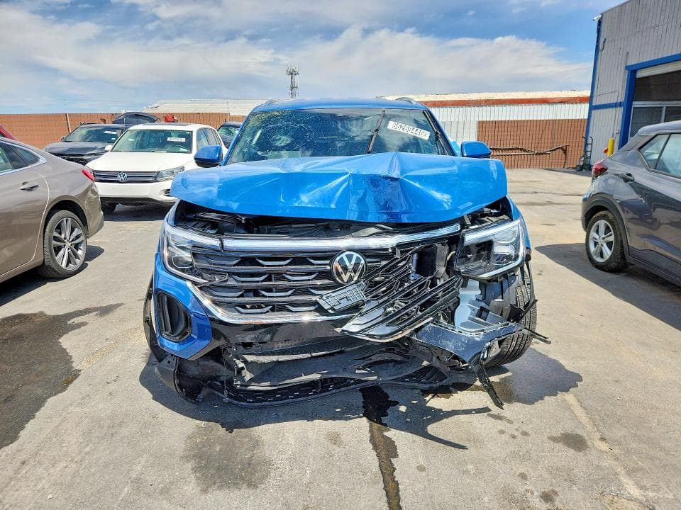 2026 VOLKSWAGEN ATLAS CROSS SPORT SE 5