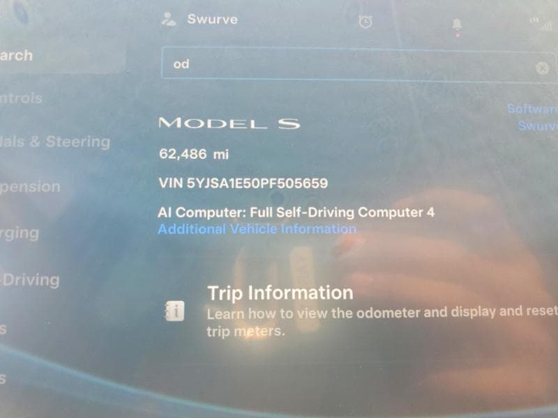 2023 TESLA MODEL S 9