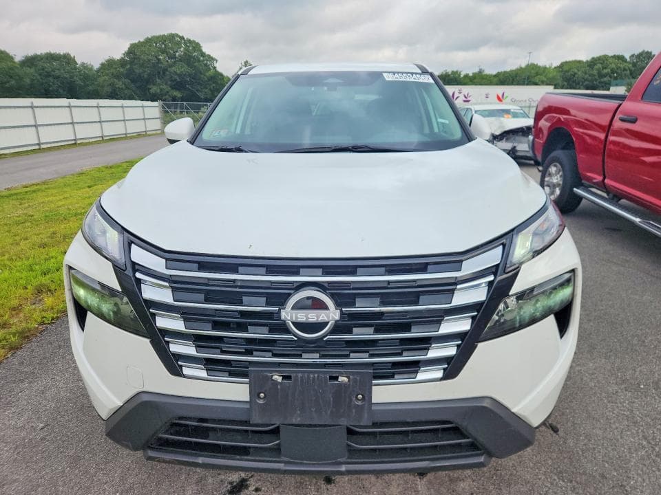 2025 NISSAN ROGUE SV 5