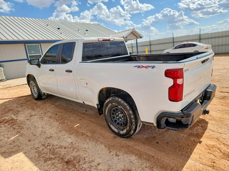 2023 CHEVROLET SILVERADO K1500 2