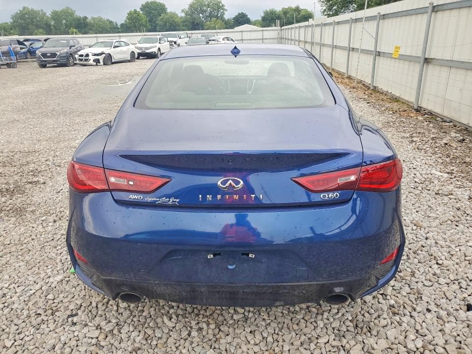 2018 INFINITI Q60 3.0T LUXE 6