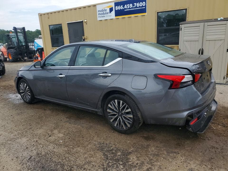 2025 NISSAN ALTIMA SV 2
