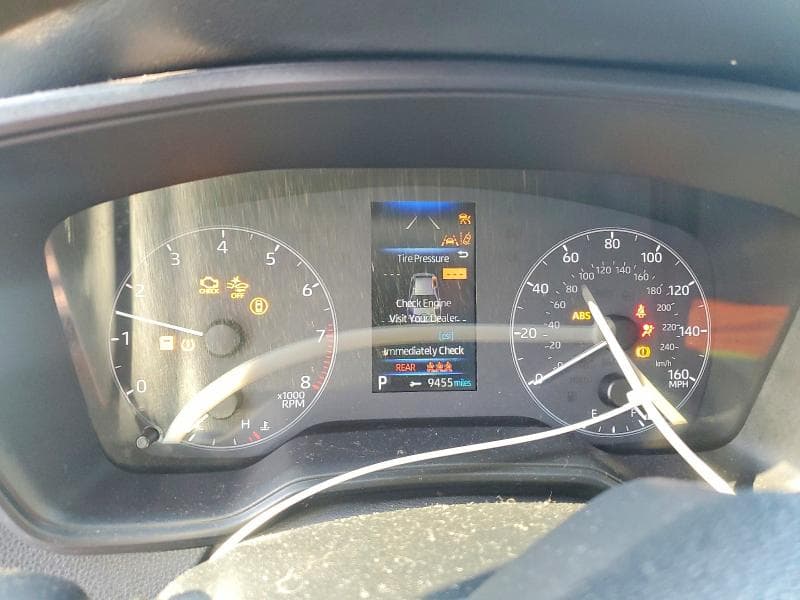 2023 TOYOTA COROLLA LE 9