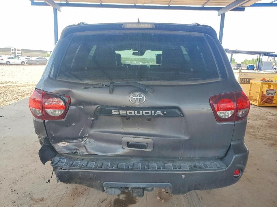 2018 TOYOTA SEQUOIA TRD SPORT 6