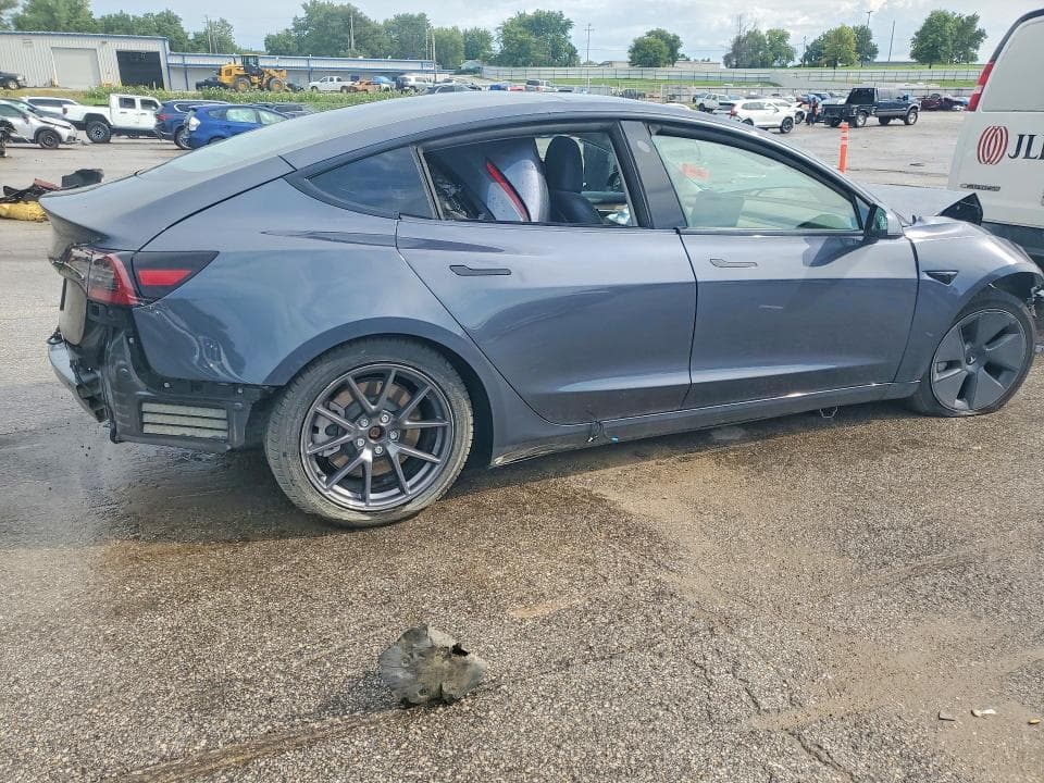 2023 TESLA MODEL 3 3