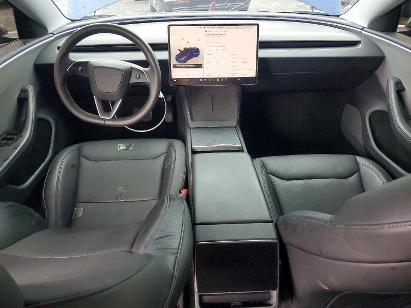 2025 TESLA MODEL 3 8