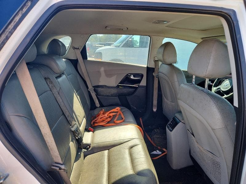 2017 KIA NIRO EX TOURING 11