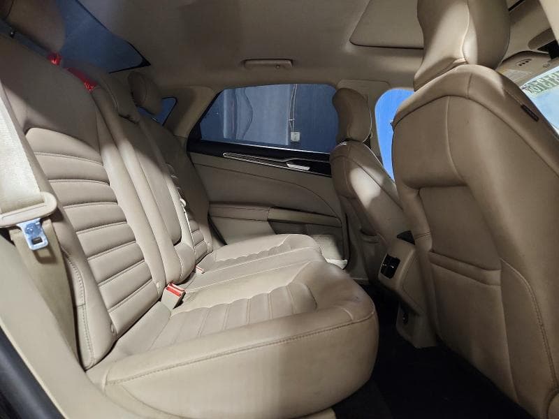 2019 FORD FUSION SEL 10