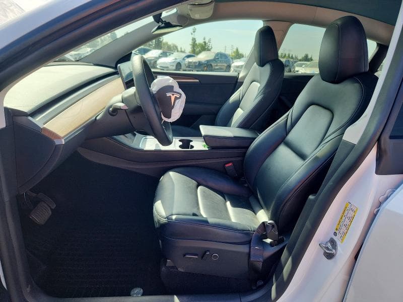2024 TESLA MODEL Y 7