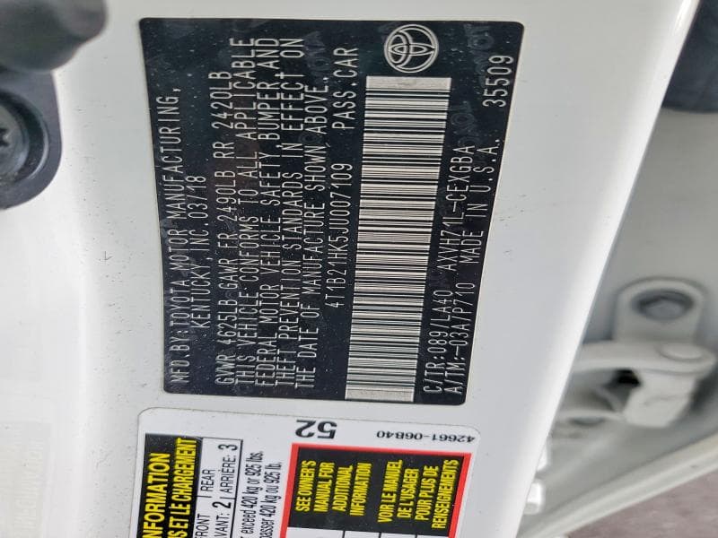 2018 TOYOTA CAMRY HYBRID XLE 12