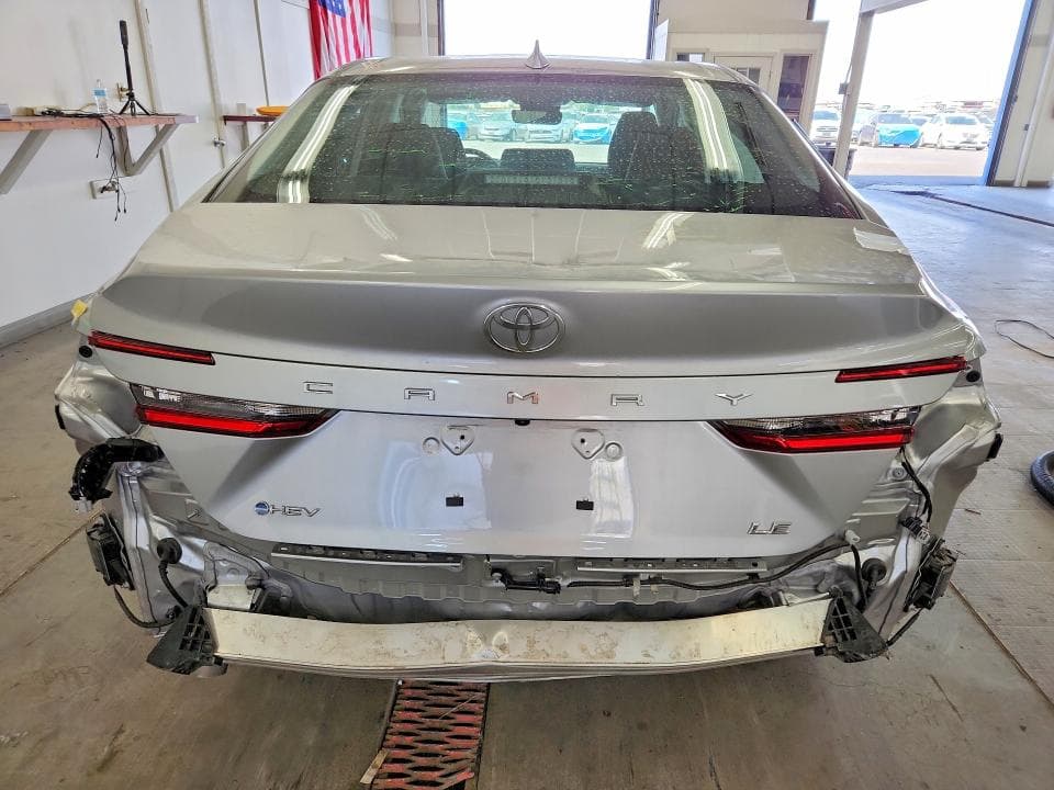 2026 TOYOTA CAMRY LE 6