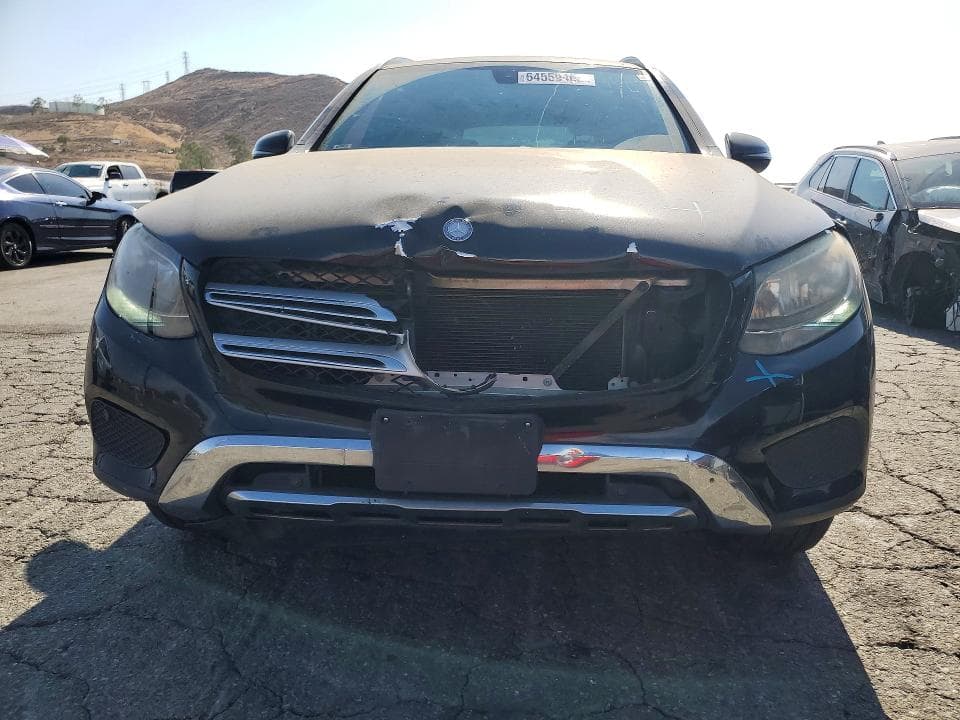2017 MERCEDES-BENZ GLC 300 5
