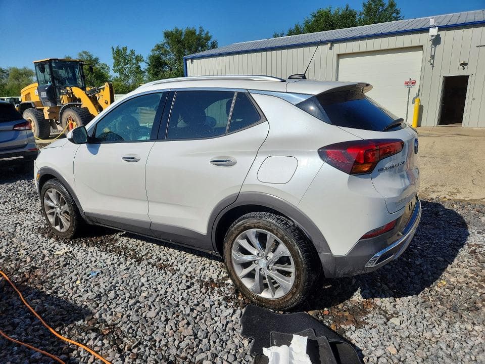 2022 BUICK ENCORE GX ESSENCE 2