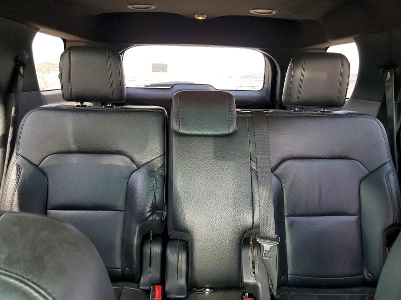 2027 FORD EXPLORER XLT 10