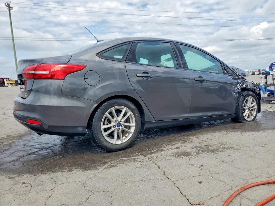 2018 FORD FOCUS SE 3