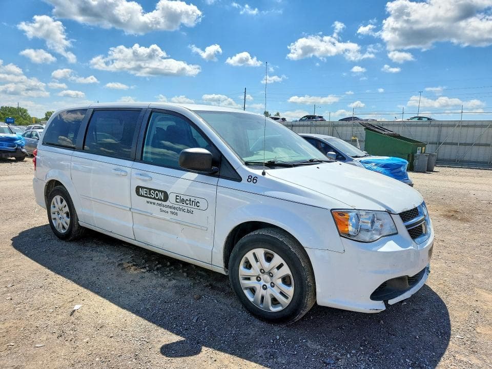 2017 DODGE GRAND CARAVAN SE 4