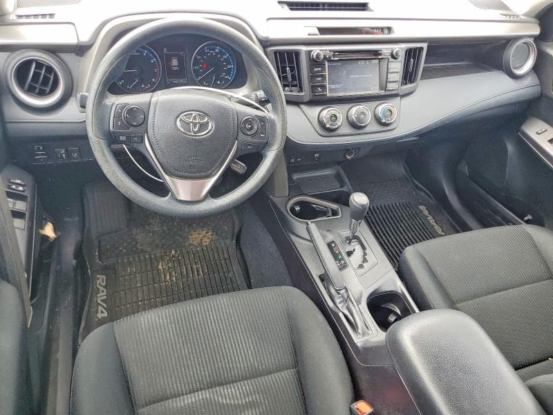 2018 TOYOTA RAV4 LE 8