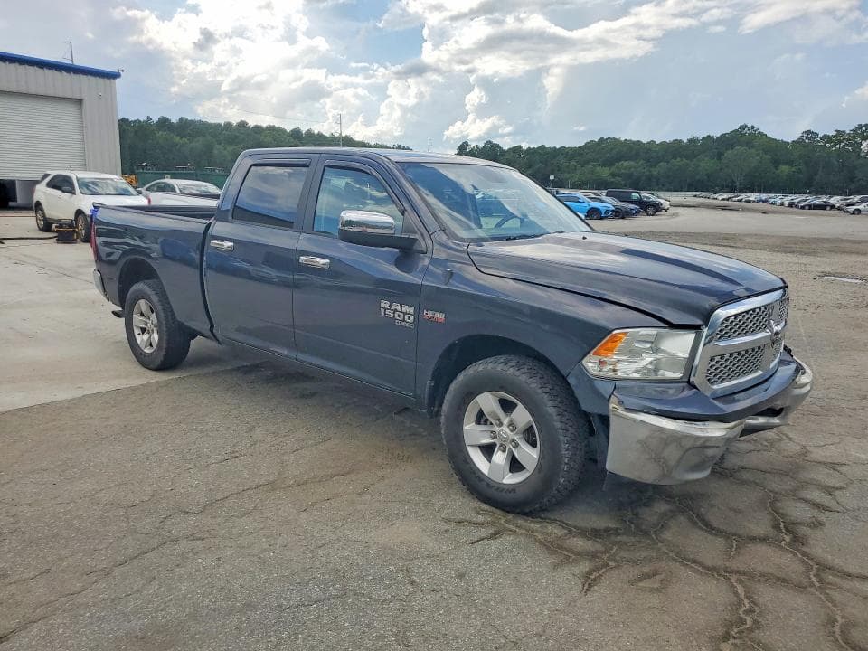 2019 RAM 1500 CLASSIC SLT 4