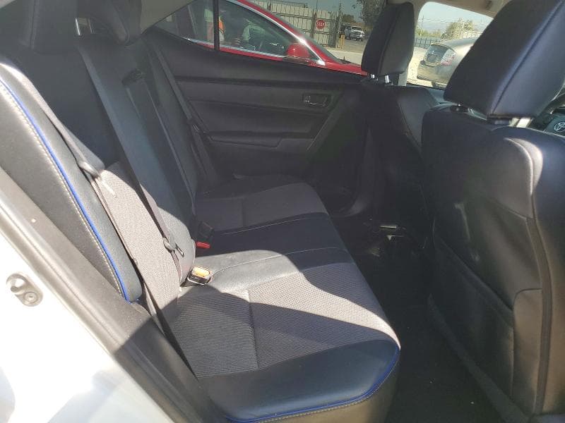 2018 TOYOTA COROLLA SE 10