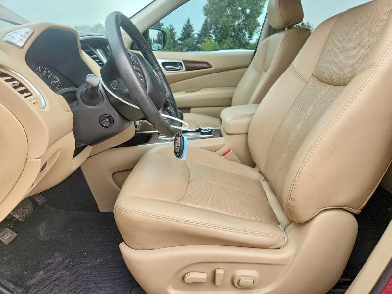 2020 NISSAN PATHFINDER PLATINUM 7