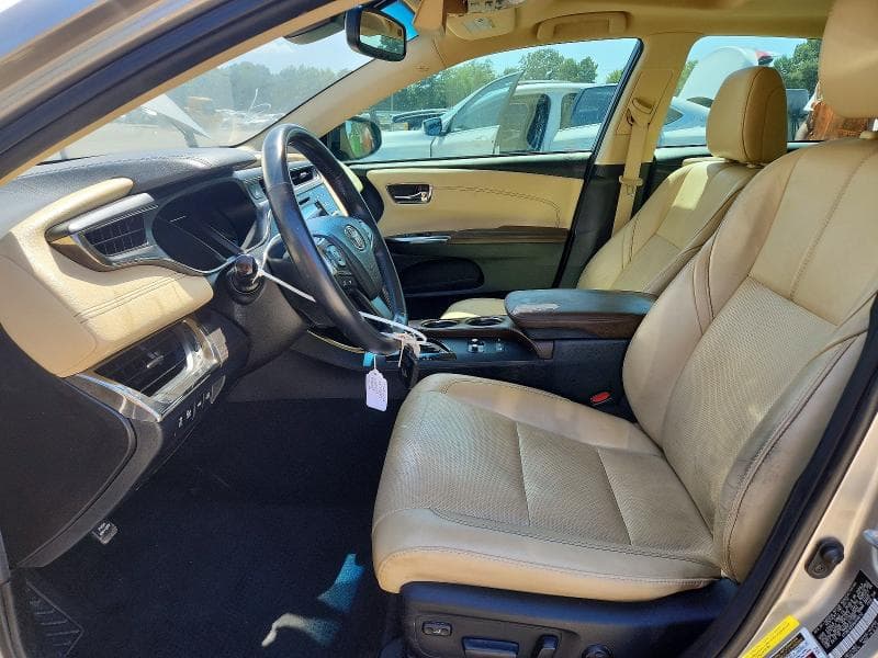 2017 TOYOTA AVALON LIMITED 7