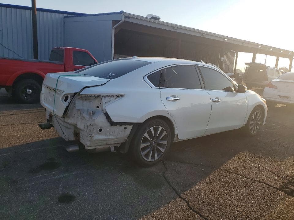 2017 NISSAN ALTIMA 2.5 SV 3