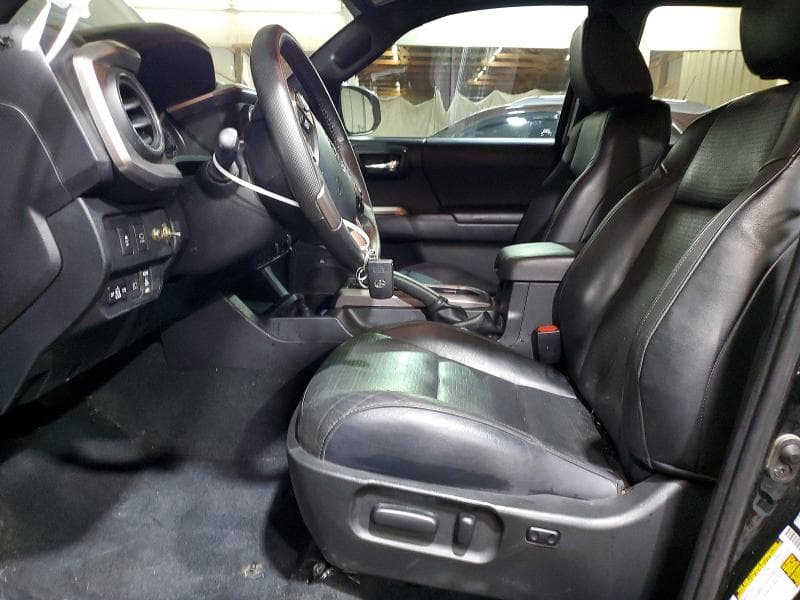 2023 TOYOTA TACOMA LIMITED 7