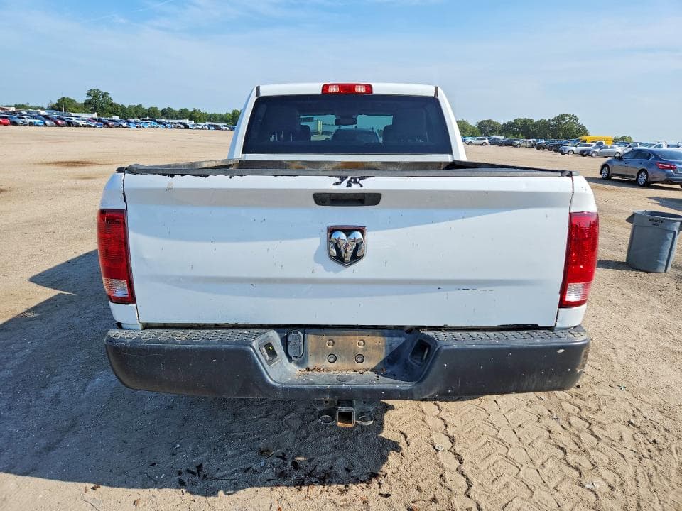 2019 RAM 1500 CLASSIC TRADESMAN 6
