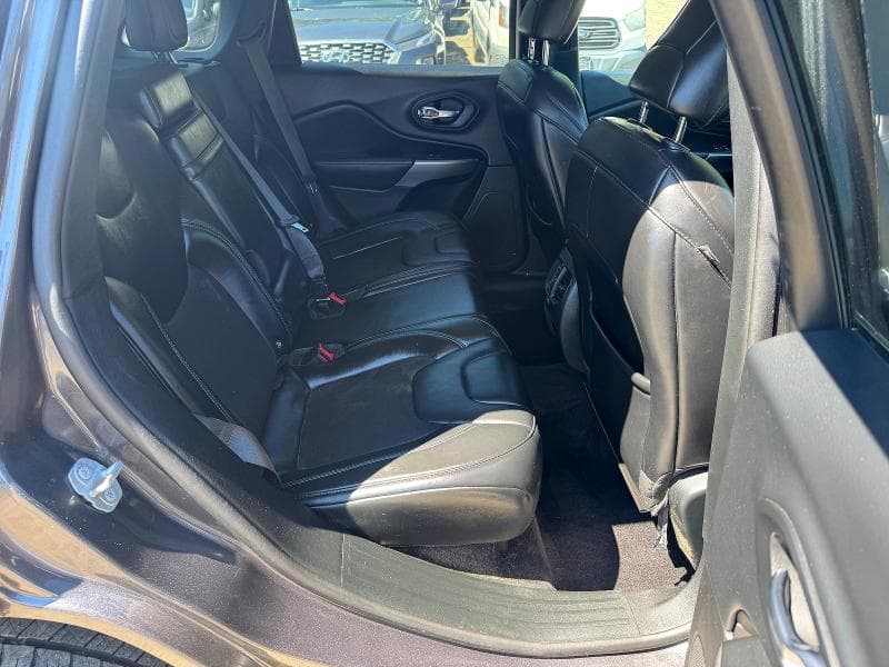 2019 JEEP CHEROKEE LATITUDE PLUS 6