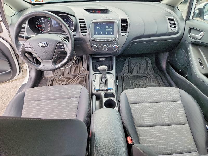 2018 KIA FORTE LX 8