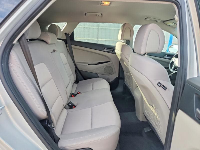 2018 HYUNDAI TUCSON SEL 11