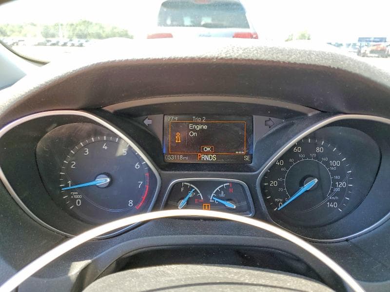 2017 FORD FOCUS SE 9