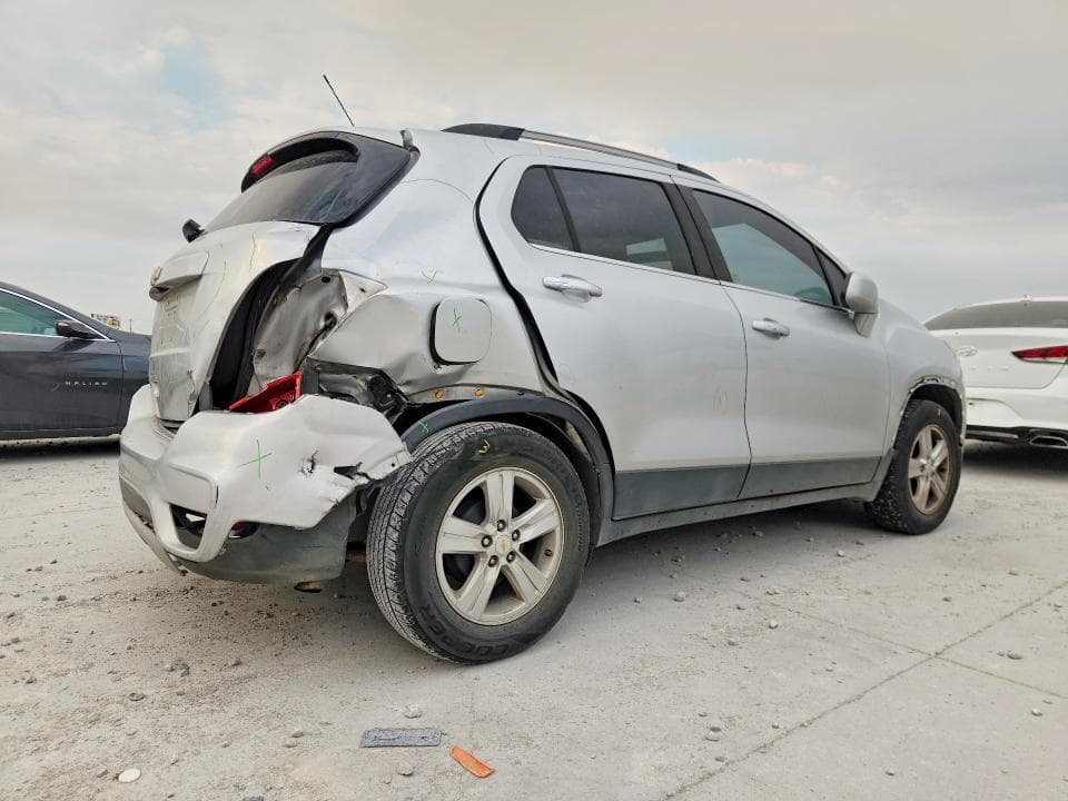 2018 CHEVROLET TRAX 1LT 3