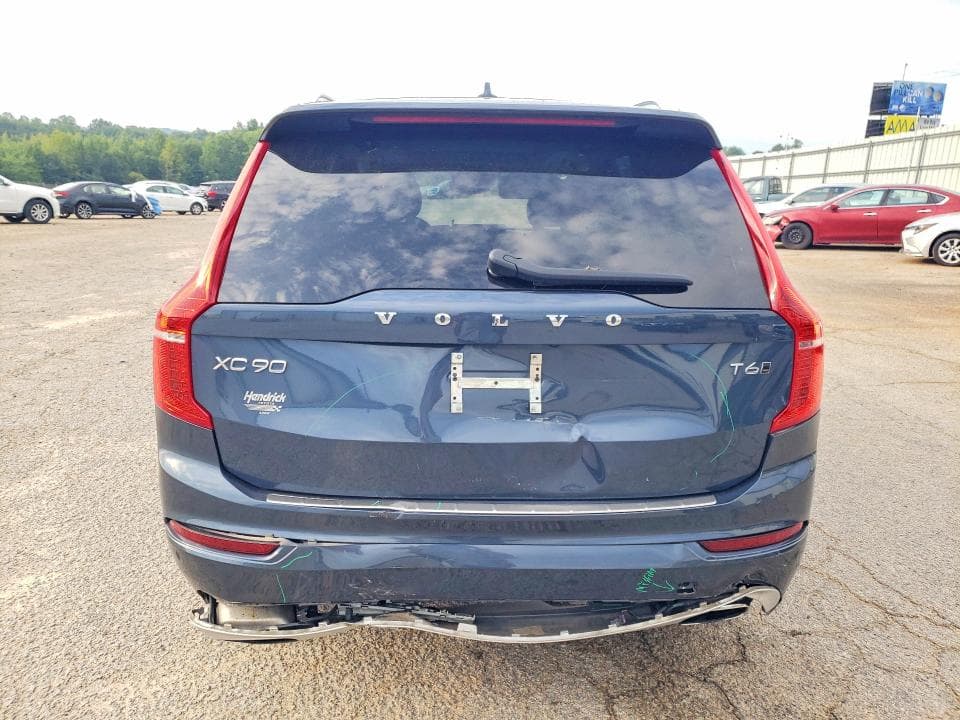 2021 VOLVO XC90 T6 MOMENTUM 6