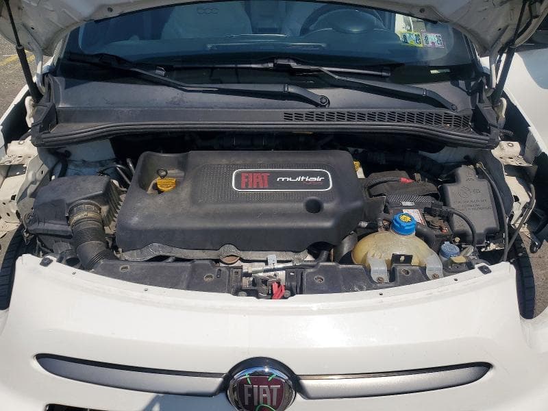 2018 FIAT 500L TREKKING 11